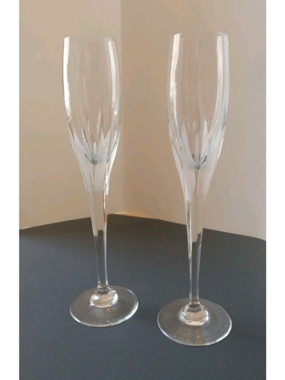 Mikasa Crystal Flame D'Amore Fluted Champagne Glasses10"3/4 Set Of 2